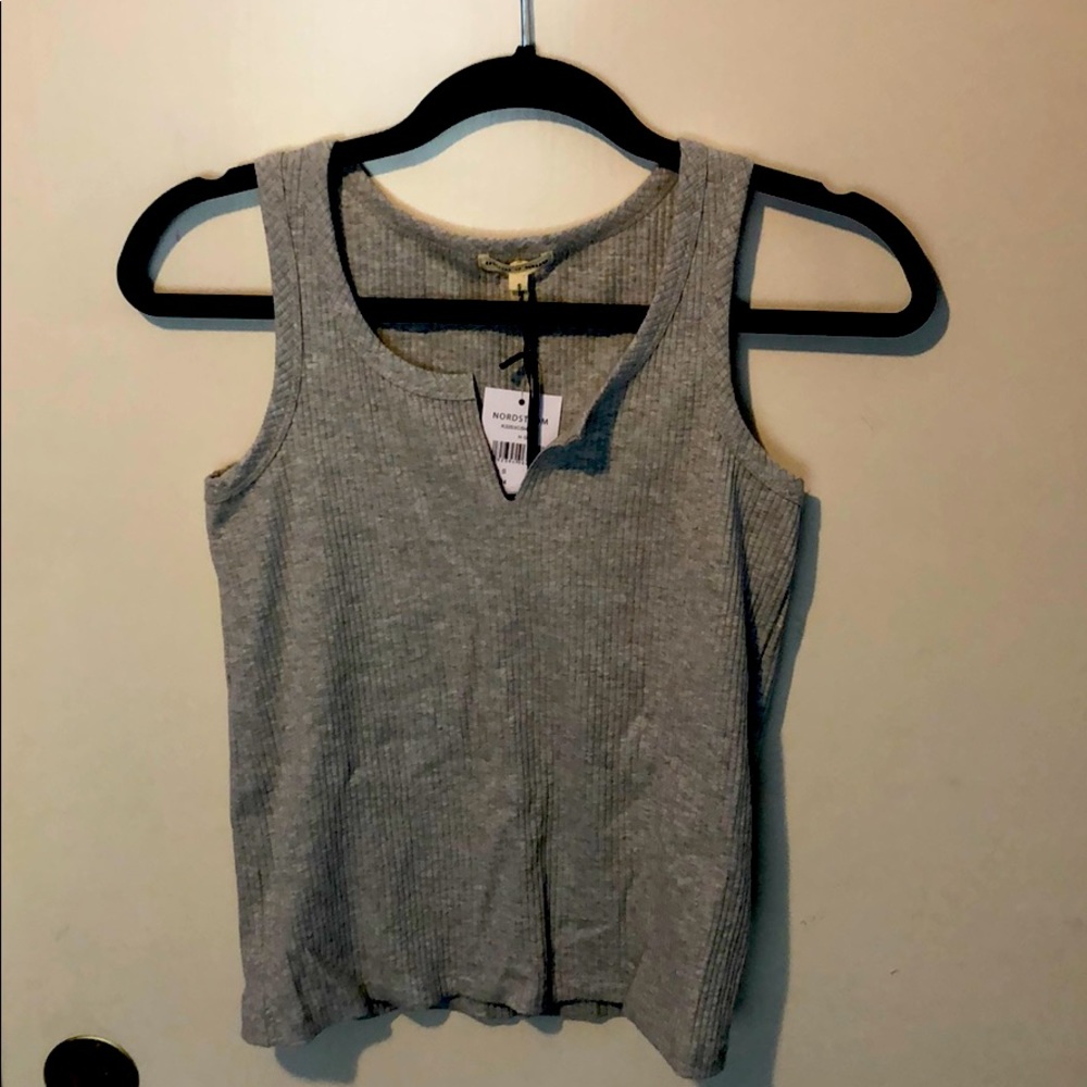 Split neck ribbed tank top